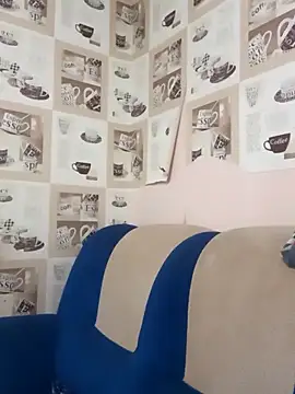 Veronica-Celie online show from November 2, 2025, 12:43 pm