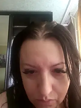 Veronica-Celie online show from November 24, 2025, 7:30 am