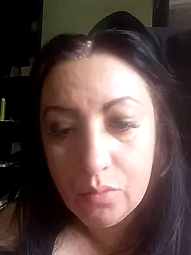 Snapshot of Veronica-Celie chatting on June 14, 2026, 1:23 pm Veronica-Celie online show from June 14, 2026, 1:23 pm