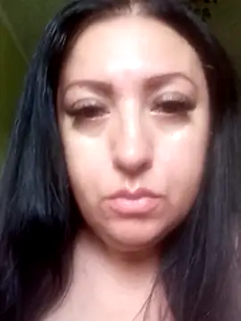 Snapshot of Veronica-Celie chatting on June 26, 2026, 10:32 am Veronica-Celie online show from June 26, 2026, 10:32 am
