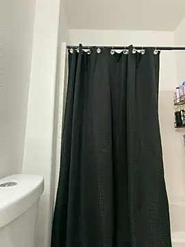 AlyssiaAmoreXO online show from June 25, 2026, 3:17 pm