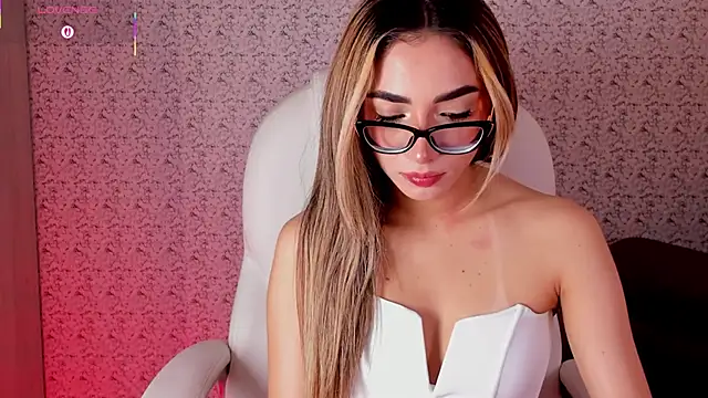 Sarajonnes online show from September 16, 2025, 10:49 am