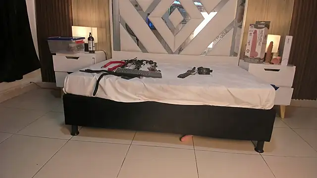 Snapshot of ValentinaThomas chatting on November 12, 2025, 8:12 pm ValentinaThomas online show from November 12, 2025, 8:12 pm