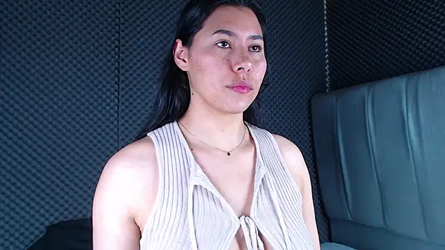 Snapshot of _joy_yva chatting on January 5, 2026, 8:45 pm joy yva online show from January 5, 2026, 8:45 pm