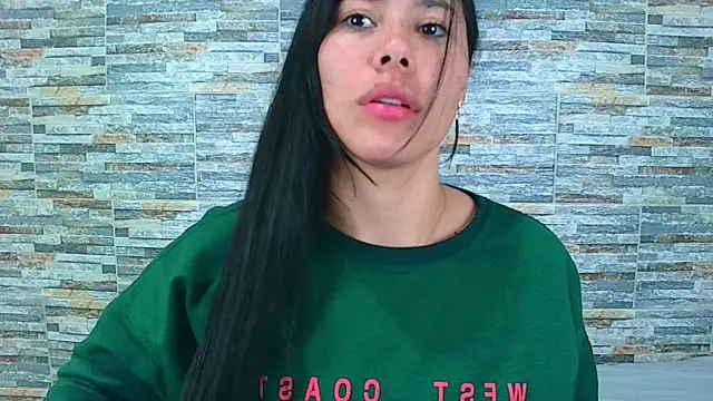 Snapshot of _joy_yva chatting on March 4, 2025, 7:22 pm joy yva online show from March 4, 2025, 7:22 pm