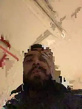 Snapshot of Dikkiduohottt chatting on February 12, 2025, 6:08 am Dikkiduohottt online show from February 12, 2025, 6:08 am