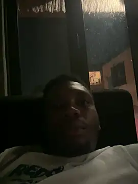 kingofjungl online show from January 2, 2025, 11:27 pm