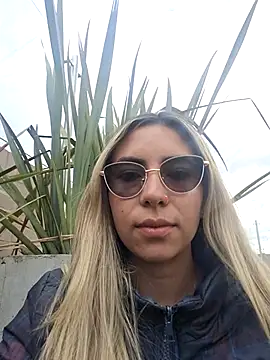 Snapshot of Scarlett_Khan chatting on March 19, 2025, 5:06 pm Scarlett Khan online show from March 19, 2025, 5:06 pm