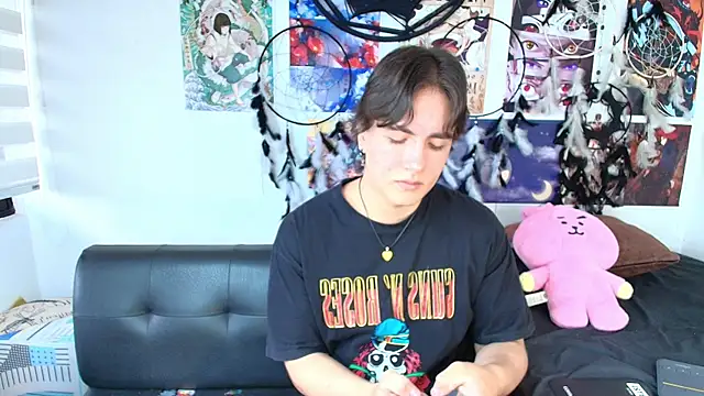 Snapshot of lukashollow_ chatting on October 14, 2025, 7:25 pm lukashollow online show from October 14, 2025, 7:25 pm