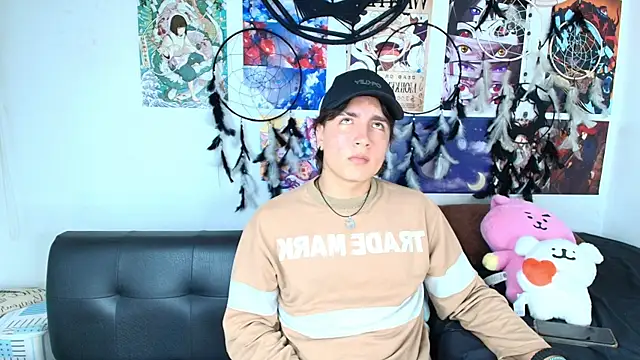 Snapshot of lukashollow_ chatting on October 26, 2025, 1:28 am lukashollow online show from October 26, 2025, 1:28 am