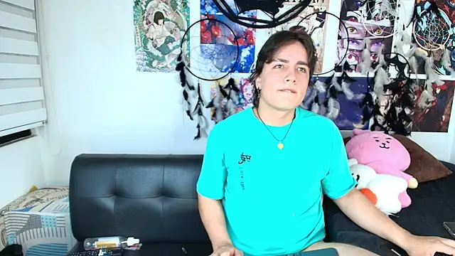 Snapshot of lukashollow_ chatting on October 14, 2025, 1:50 am lukashollow online show from October 14, 2025, 1:50 am