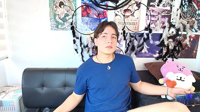 Snapshot of lukashollow_ chatting on November 1, 2025, 7:19 pm lukashollow online show from November 1, 2025, 7:19 pm