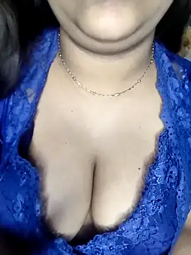 Cute payal0 online show from March 10, 2025, 12:07 am