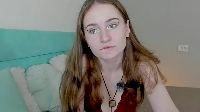 Snapshot of L1ittle_kitty_ chatting on November 26, 2025, 7:08 am L1ittle kitty online show from November 26, 2025, 7:08 am