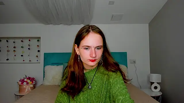 Snapshot of L1ittle_kitty_ chatting on September 14, 2025, 5:30 am L1ittle kitty online show from September 14, 2025, 5:30 am