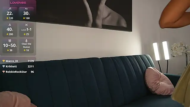 izzy belle online show from March 20, 2025, 9:24 pm