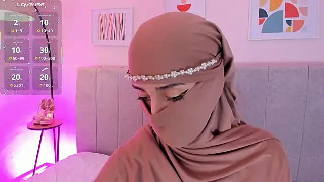 rawiya online show from November 6, 2025, 1:04 pm