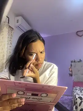 valeriah 7 online show from October 9, 2025, 10:21 pm