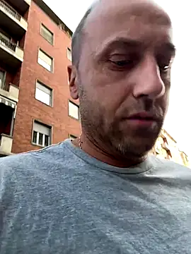 Lecatore80 online show from October 3, 2025, 3:46 pm