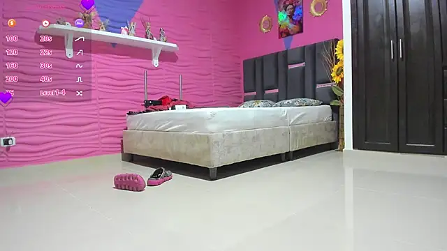 valeria hurtado online show from March 6, 2025, 2:19 am