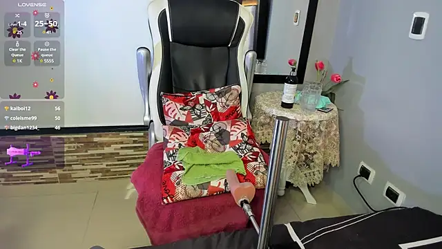 valeria hurtado online show from January 28, 2025, 8:25 am