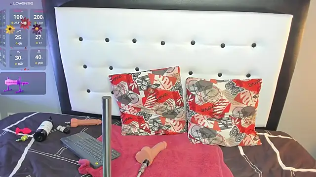 valeria hurtado online show from February 4, 2025, 2:07 am