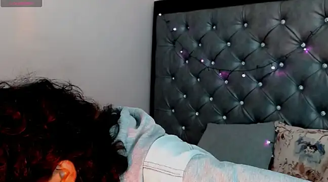 Snapshot of ToshiaKimich chatting on March 13, 2025, 7:17 pm ToshiaKimich online show from March 13, 2025, 7:17 pm