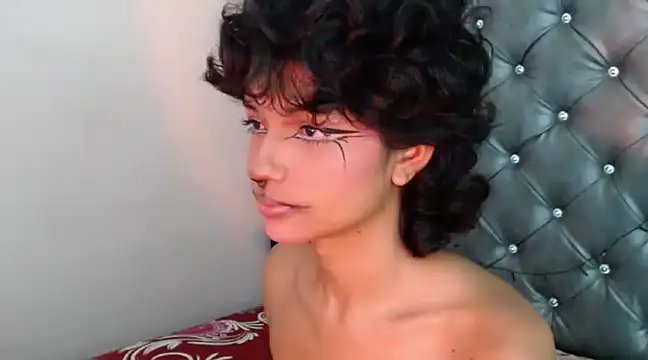 Snapshot of ToshiaKimich chatting on March 18, 2025, 4:39 pm ToshiaKimich online show from March 18, 2025, 4:39 pm