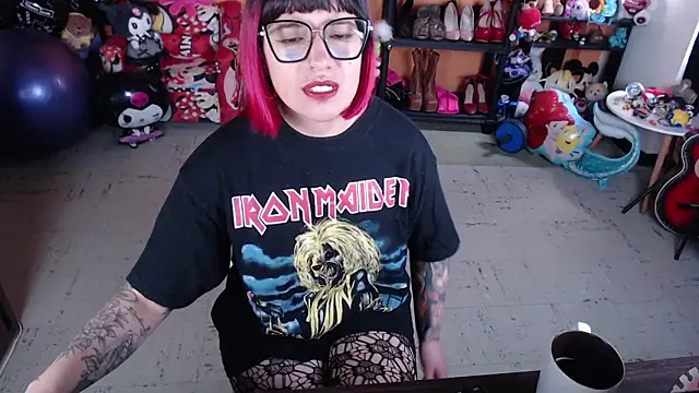 MissMiia2 online show from October 23, 2025, 2:27 pm