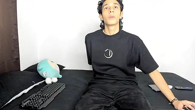 evanscollins online show from January 6, 2026, 12:25 am