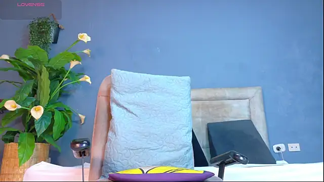 Snapshot of Iker_bigdick chatting on May 12, 2026, 7:20 pm Iker bigdick online show from May 12, 2026, 7:20 pm
