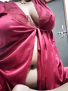 Ayesha300 online show from September 24, 2025, 5:30 pm