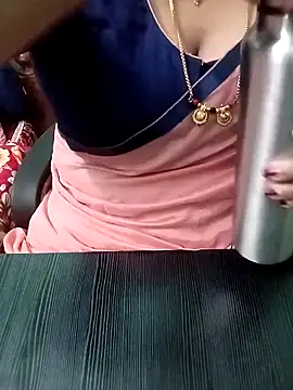 Snapshot of your-sameera chatting on May 6, 2026, 4:16 am your-sameera online show from May 6, 2026, 4:16 am