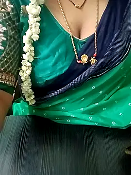 Snapshot of your-sameera chatting on May 8, 2026, 4:16 am your-sameera online show from May 8, 2026, 4:16 am