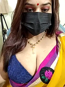 Snapshot of AzadPanchi2024 chatting on September 30, 2025, 11:16 am AzadPanchi2024 online show from September 30, 2025, 11:16 am