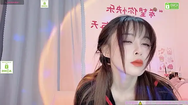 Carly 1 online show from November 20, 2025, 8:15 am