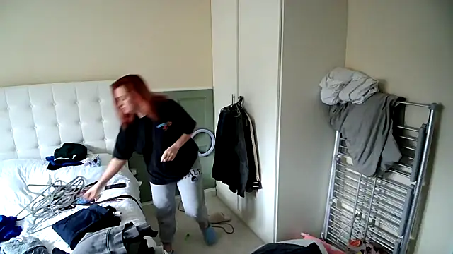 Snapshot of DynamicDuo_oxo chatting on January 16, 2025, 1:03 pm DynamicDuo oxo online show from January 16, 2025, 1:03 pm