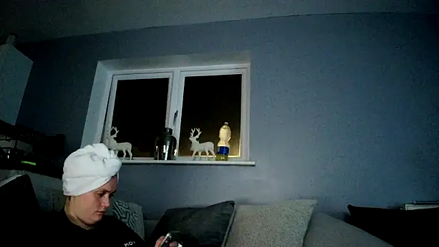 Snapshot of DynamicDuo_oxo chatting on December 7, 2024, 10:56 pm DynamicDuo oxo online show from December 7, 2024, 10:56 pm