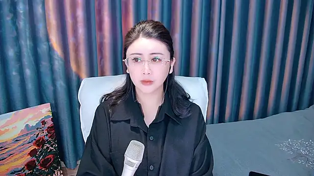 Snapshot of Daisy7_11 chatting on November 29, 2025, 1:55 pm Daisy7 11 online show from November 29, 2025, 1:55 pm