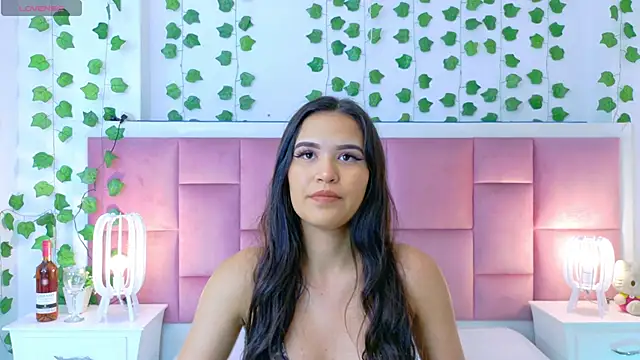 kaily sweet1 online show from March 24, 2026, 11:21 am