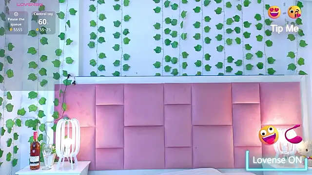 kaily sweet1 online show from March 28, 2026, 11:11 am