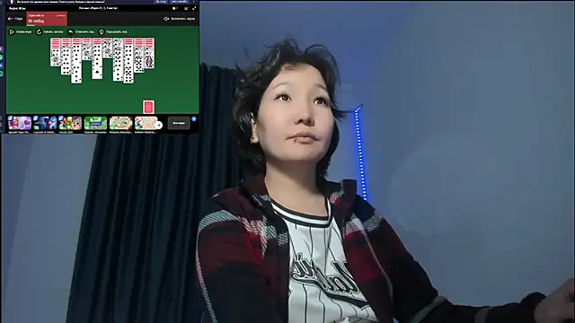 Snapshot of himeros_goddess chatting on December 13, 2024, 1:04 am himeros goddess online show from December 13, 2024, 1:04 am