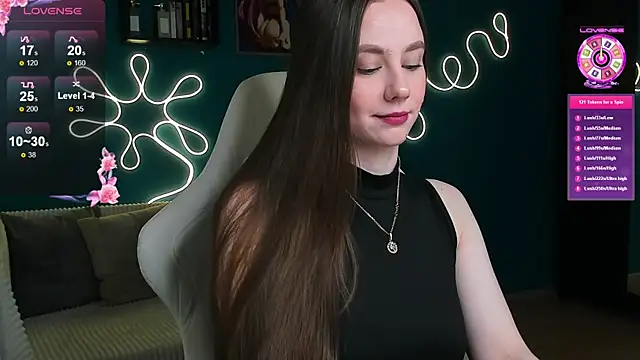 katie taylorr online show from October 23, 2025, 2:43 am