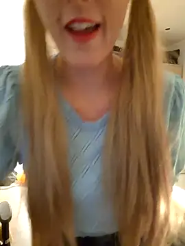 Hexe12346 online show from October 22, 2025, 4:06 pm