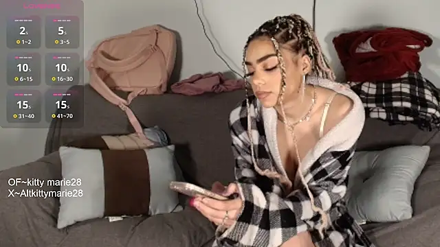 kittymarie28 online show from November 16, 2025, 12:04 am