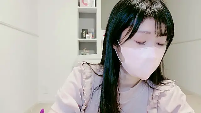 IORio2 online show from November 3, 2025, 7:50 pm