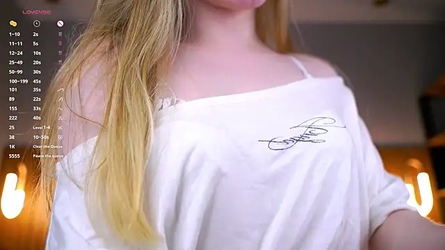 Snapshot of Miss_miracle chatting on July 14, 2026, 5:41 pm Miss miracle online show from July 14, 2026, 5:41 pm