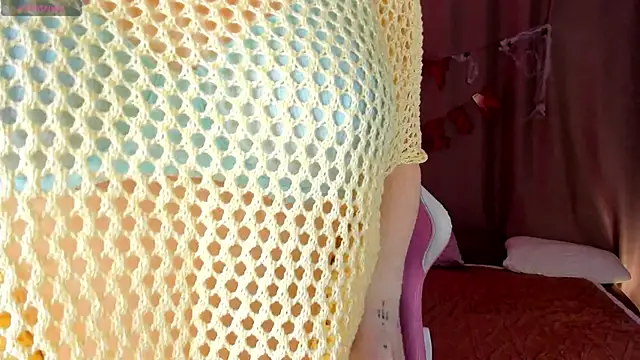 Snapshot of Colleen_Blake chatting on October 27, 2025, 5:03 pm Colleen Blake online show from October 27, 2025, 5:03 pm