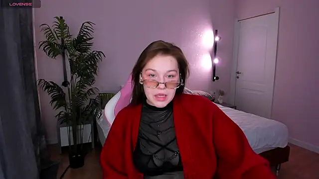 Snapshot of Colleen_Blake chatting on December 2, 2025, 4:52 pm Colleen Blake online show from December 2, 2025, 4:52 pm