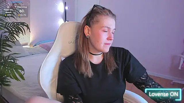 Colleen Blake online show from February 2, 2026, 4:39 pm